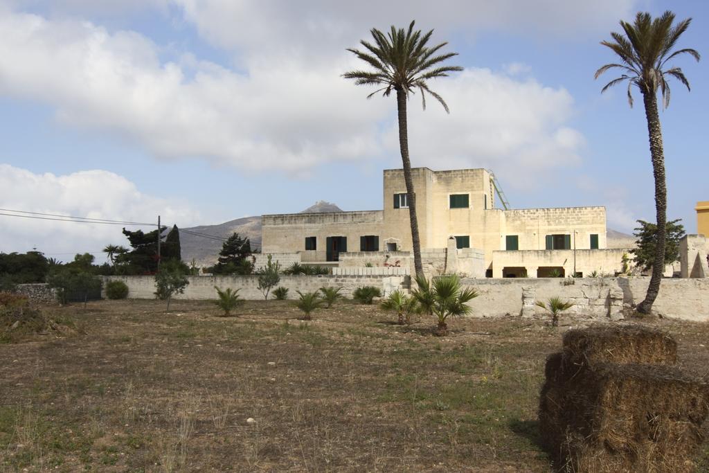 Casale Due Palme Villa Favignana Luaran gambar